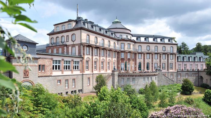 Конфискуют ли у семьи Назарбаева дворец и другую элитную недвижимость в Баден-Бадене?