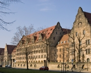 Пытки и коррупция недопустимы — и мы все должны об этом помнить. Justizpalast_nuernberg_gnu1742